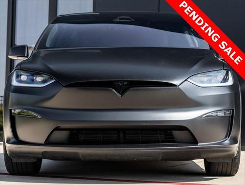 2025 Tesla Model X Plaid