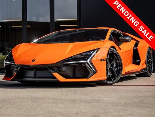 2024 Lamborghini Revuelto Base