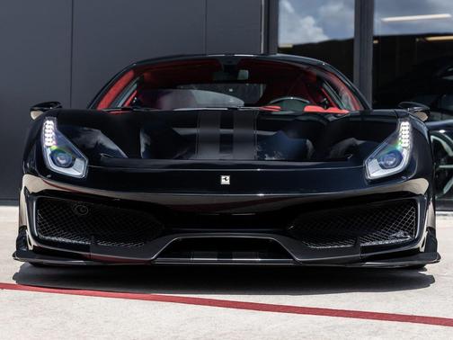 2020 Ferrari 488 Pista Base