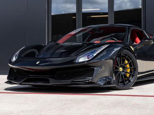 2020 Ferrari 488 Pista Base