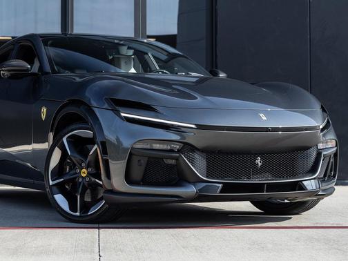 2024 Ferrari Purosangue 