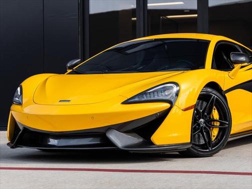 2016 McLaren 570S Base
