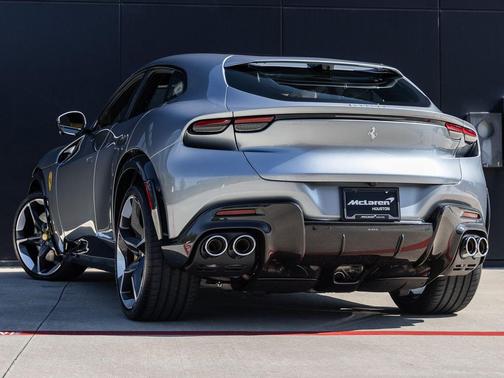 Grigio Titanio Metallic 2025 Ferrari Purosangue Base