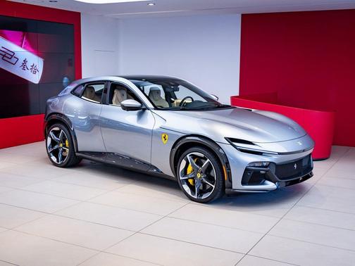 Grigio Titanio Metallic 2025 Ferrari Purosangue Base