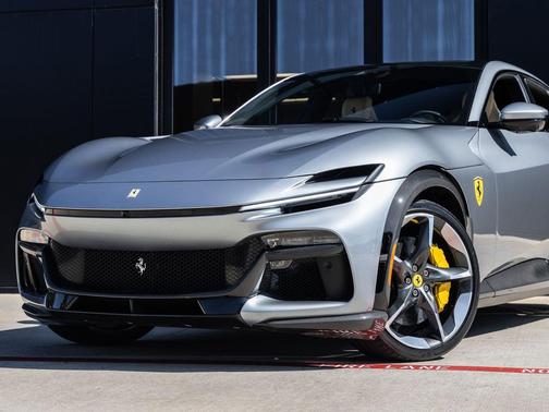 Grigio Titanio Metallic 2025 Ferrari Purosangue Base