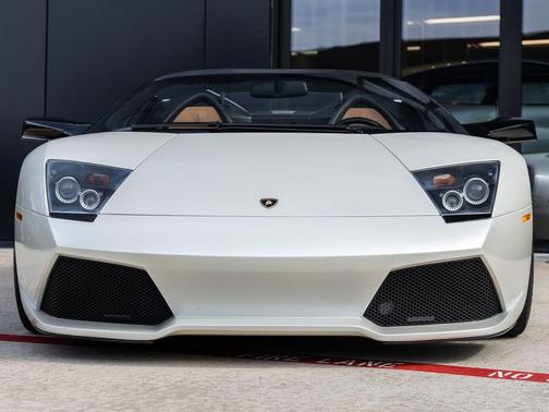 Bianco Isis 2008 Lamborghini Murcielago LP640