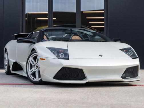 Bianco Isis 2008 Lamborghini Murcielago LP640