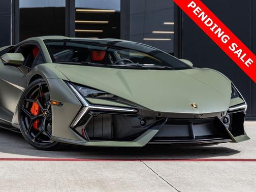 2024 Lamborghini Revuelto Base