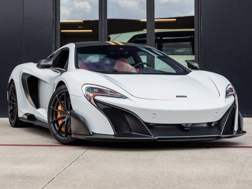 2016 McLaren 675LT Base