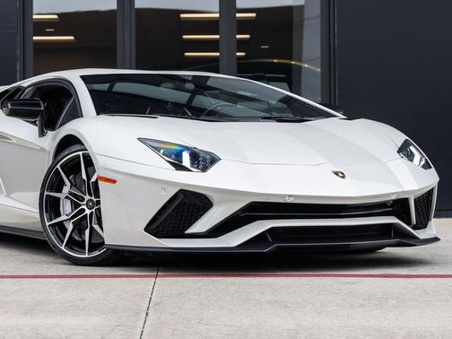2018 Lamborghini Aventador S 