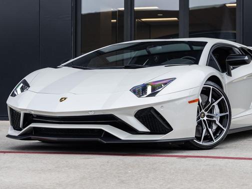 2018 Lamborghini Aventador S 