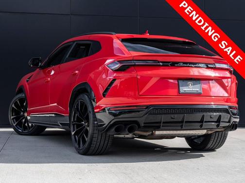 Rosso Mars Metallic 2022 Lamborghini Urus Graphite Capsule