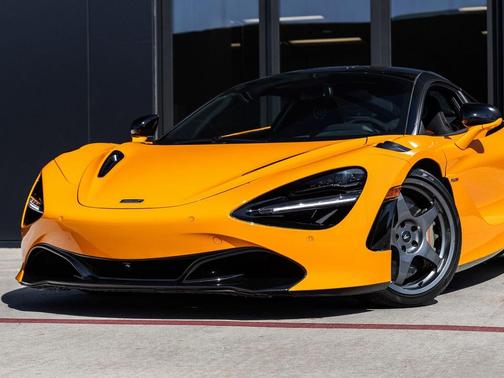 2021 McLaren 720S Base