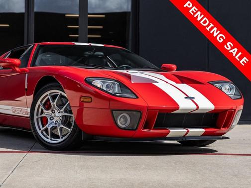 2005 Ford GT Base