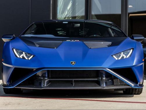 2024 Lamborghini Huracan STO Coupe