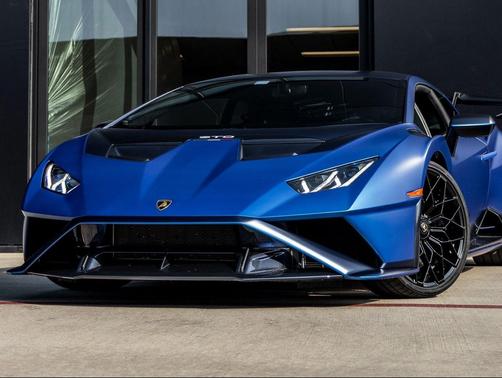 2024 Lamborghini Huracan STO Coupe