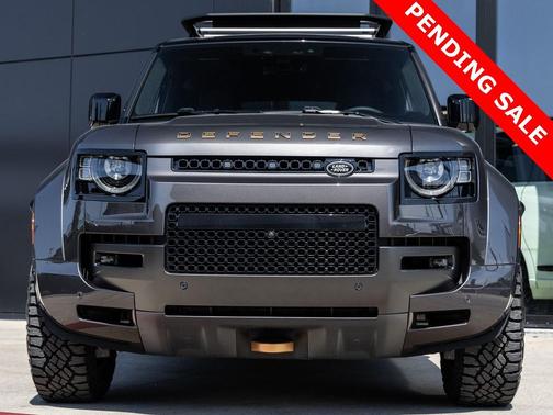 2025 Land Rover Defender 110 V8