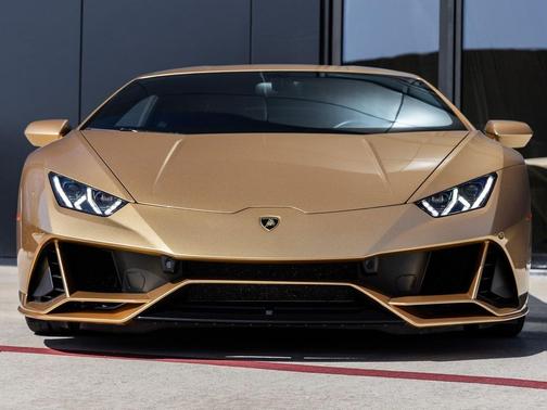 2020 Lamborghini Huracan EVO Base