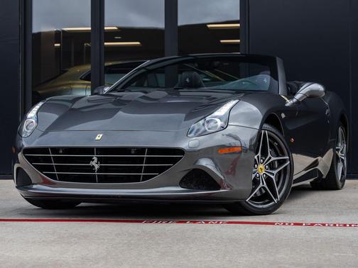 Grigio Silverstone Metallic 2017 Ferrari California T
