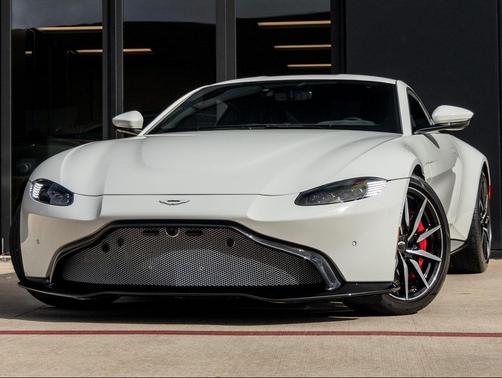 2019 Aston Martin Vantage Base