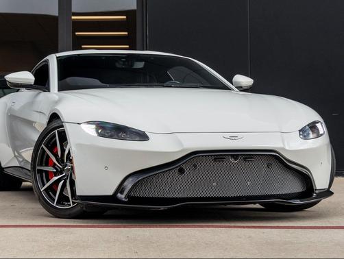 2019 Aston Martin Vantage Base