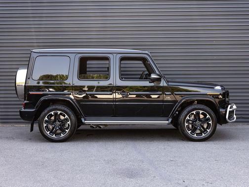 Black 2022 Mercedes-Benz AMG G 63 4MATIC