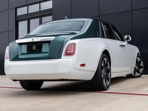 2024 Rolls-Royce Phantom