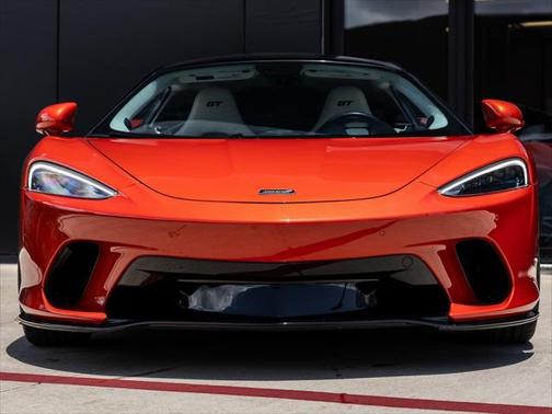 2022 McLaren GT Coupe