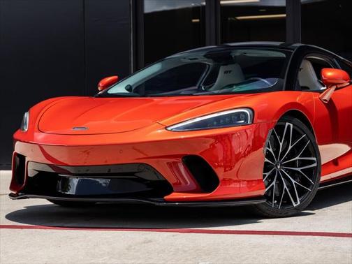 2022 McLaren GT Coupe