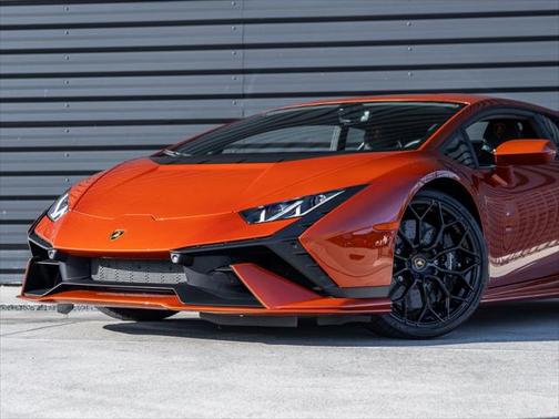 2024 Lamborghini Huracan Tecnica Base
