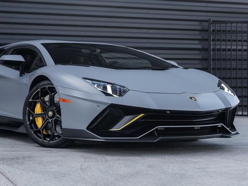 2022 Lamborghini Aventador SVJ LP 780-4 Ultimae