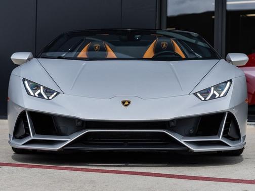 2023 Lamborghini Huracan EVO Spyder