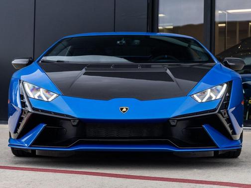 2023 Lamborghini Huracan Tecnica Coupe