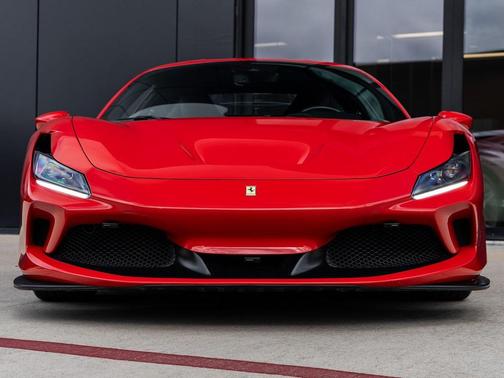 2020 Ferrari F8 Tributo Base