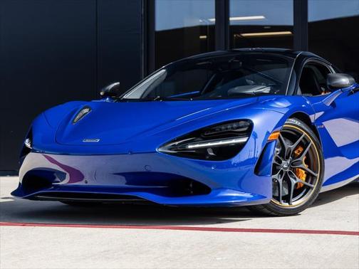 2024 McLaren 750S Coupe