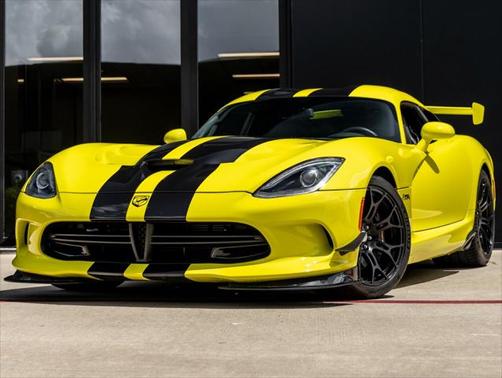2016 Dodge Viper GTC