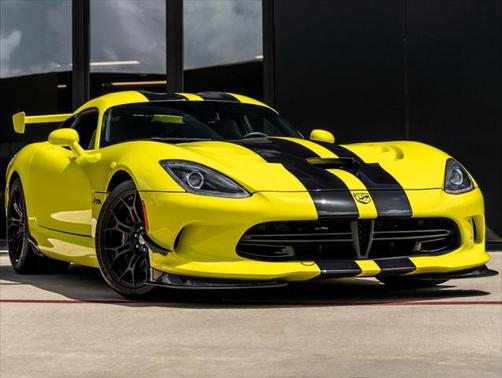 2016 Dodge Viper GTC