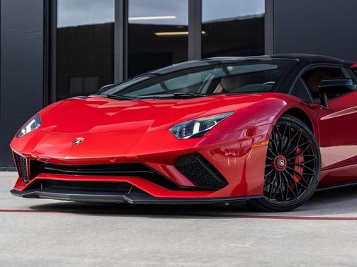 2019 Lamborghini Aventador S Base