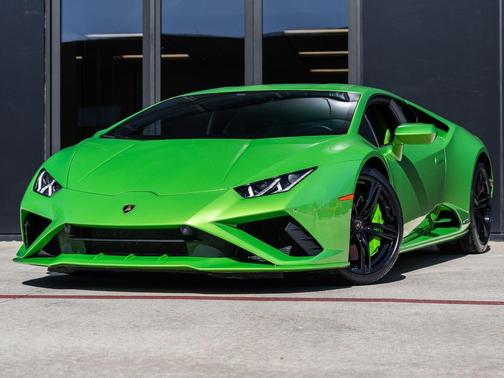2022 Lamborghini Huracan EVO Coupe RWD
