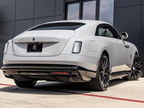 2024 Rolls-Royce Spectre