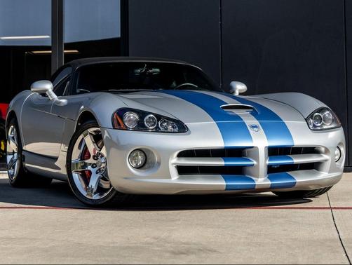 2005 Dodge Viper SRT10