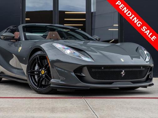 2021 Ferrari 812 GTS Base