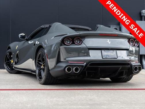 2021 Ferrari 812 GTS Base