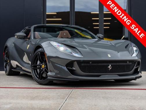 2021 Ferrari 812 GTS Base