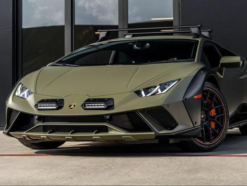 2024 Lamborghini Huracan Sterrato Base