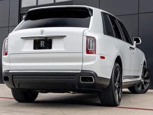2022 Rolls-Royce Cullinan 