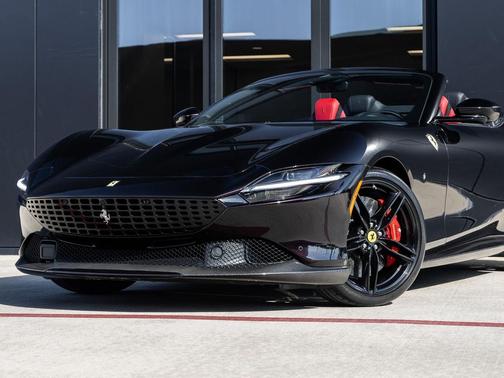 2024 Ferrari Roma Spider Base
