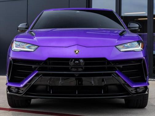 2024 Lamborghini Urus S