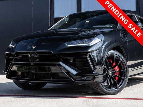 2023 Lamborghini Urus S