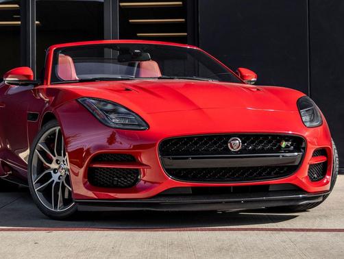 2018 Jaguar F-TYPE R